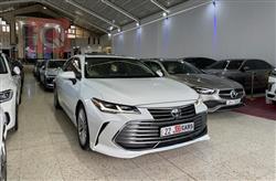 تويوتا أفالون